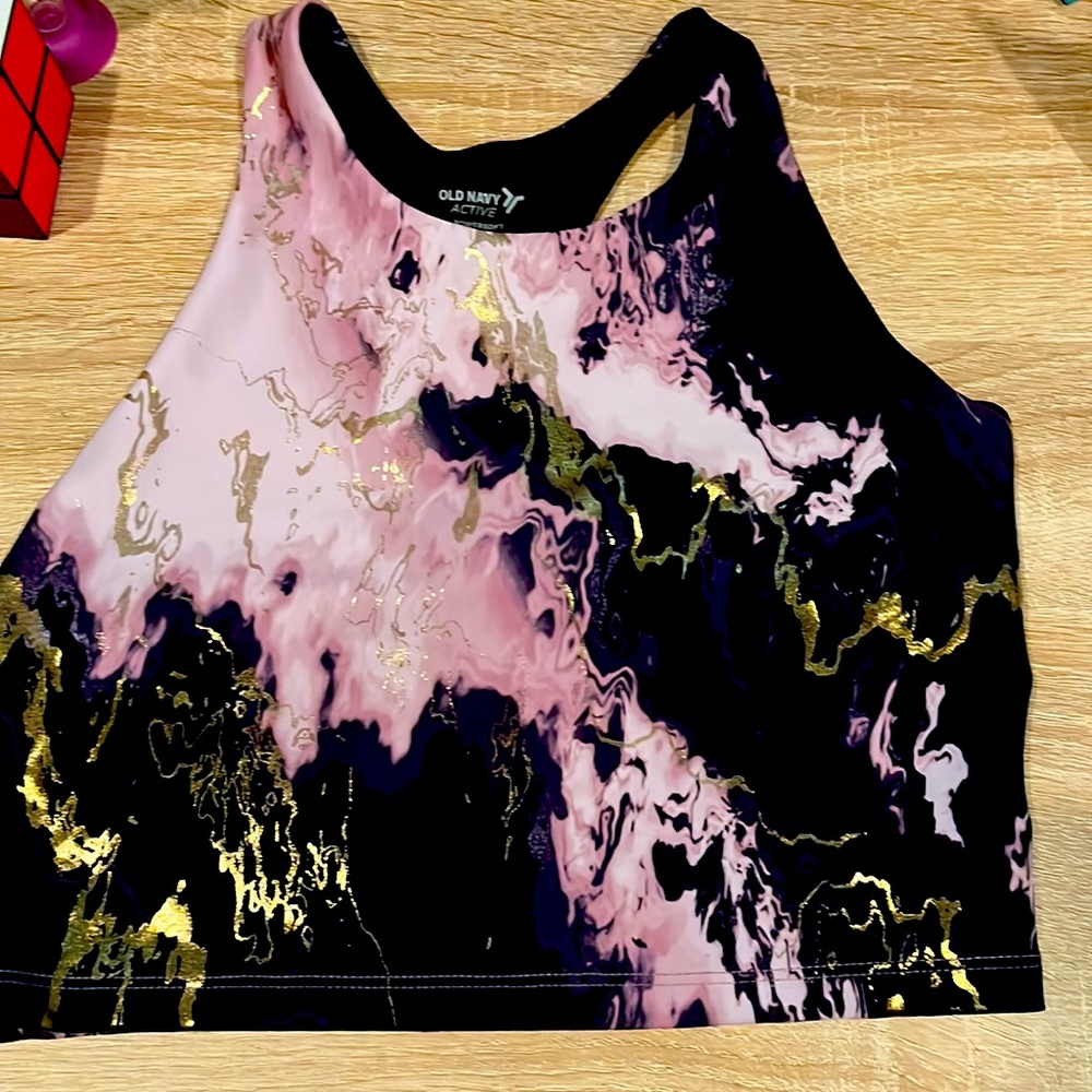 Athletic crop with built in power soft bra.